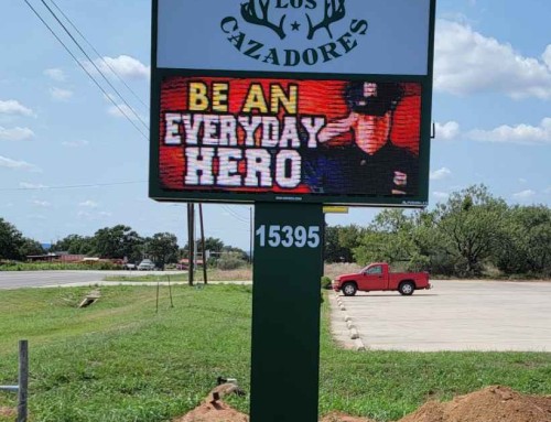 Retail business signage for Los Cazadores